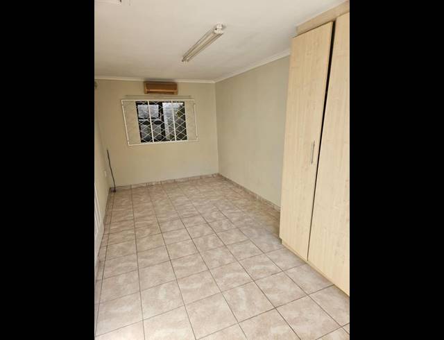 1 BEDROOM PROPERTY TO RENT IN DURBAN NORTH